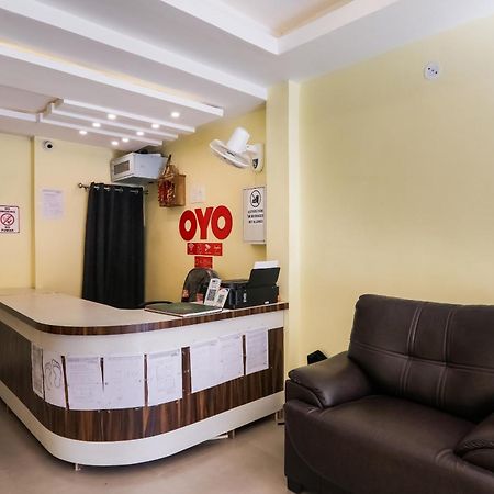 Collection O Sr Inn Chinhat Exterior photo