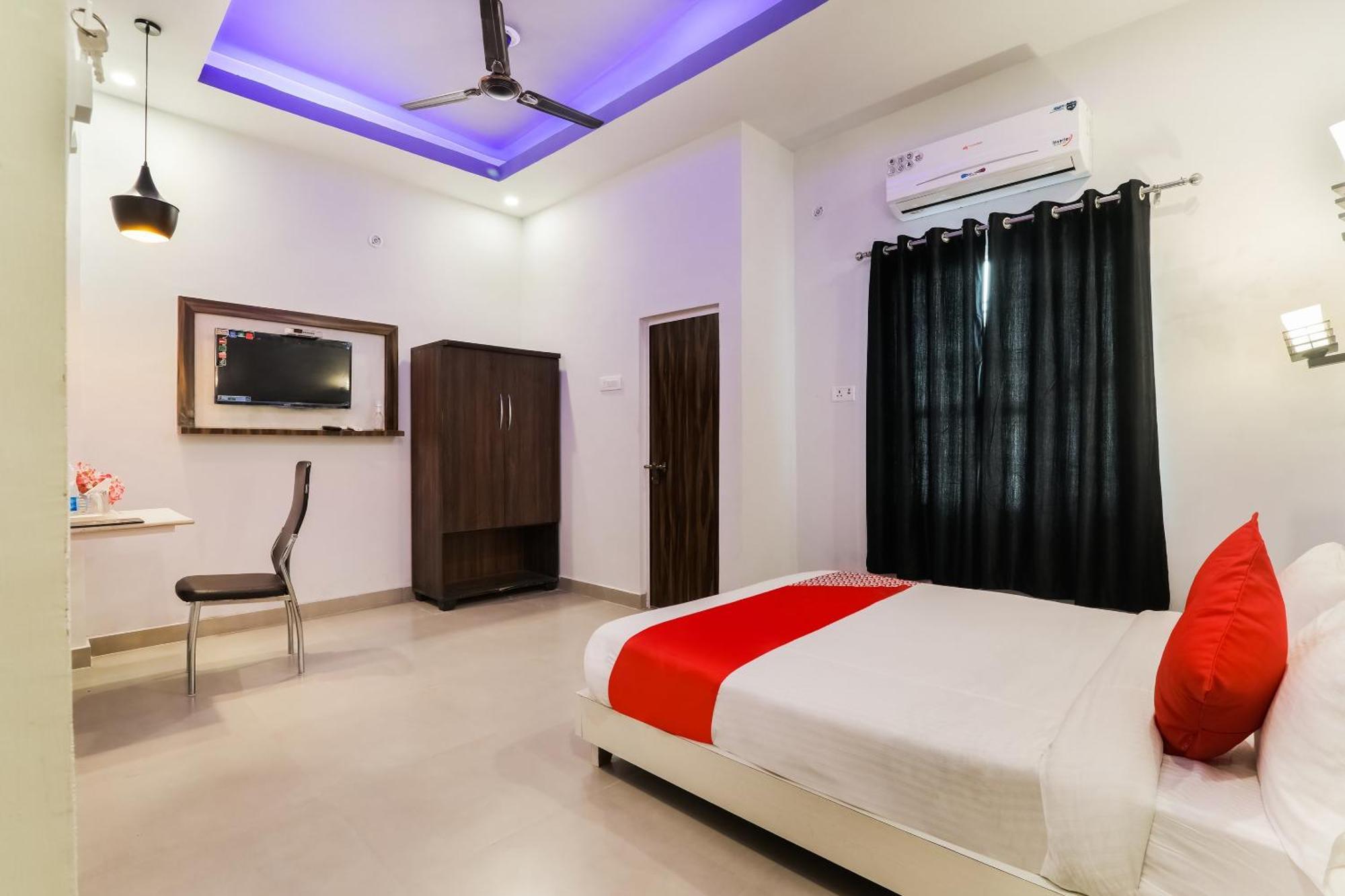 Collection O Sr Inn Chinhat Exterior photo